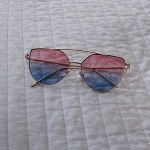 (DONATING SOON) FEISEDY sunglasses